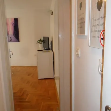 Arco Arina Appartement *