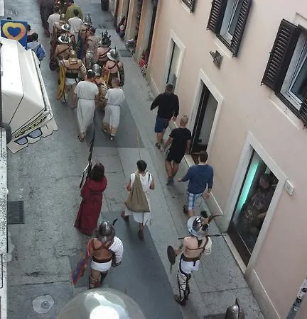 아파트 Arco Arina 풀라