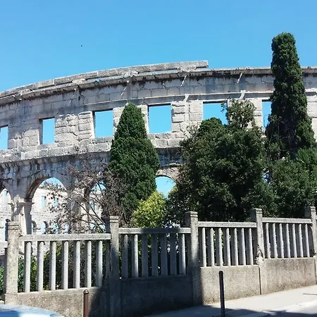 아파트 Arco Arina