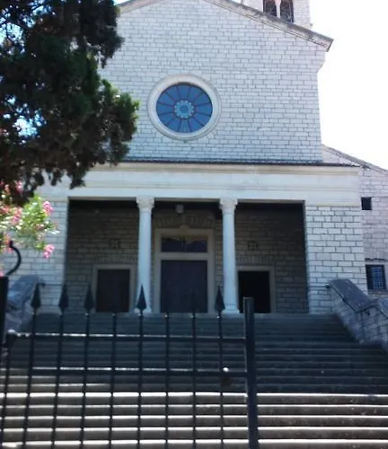 아파트 Arco Arina *