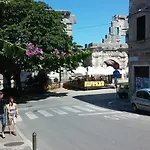 Apartment Arco Arina Pula