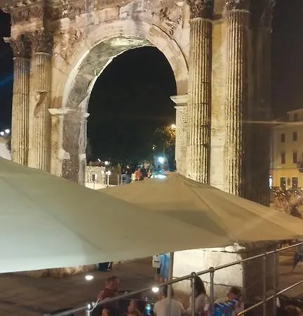 アパート Arco Arina